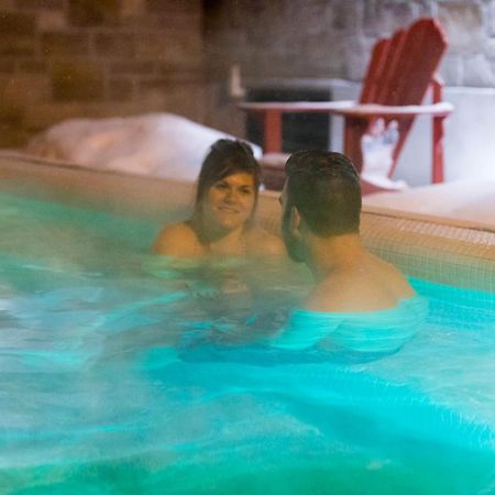 Hotel V Гатино Экстерьер фото