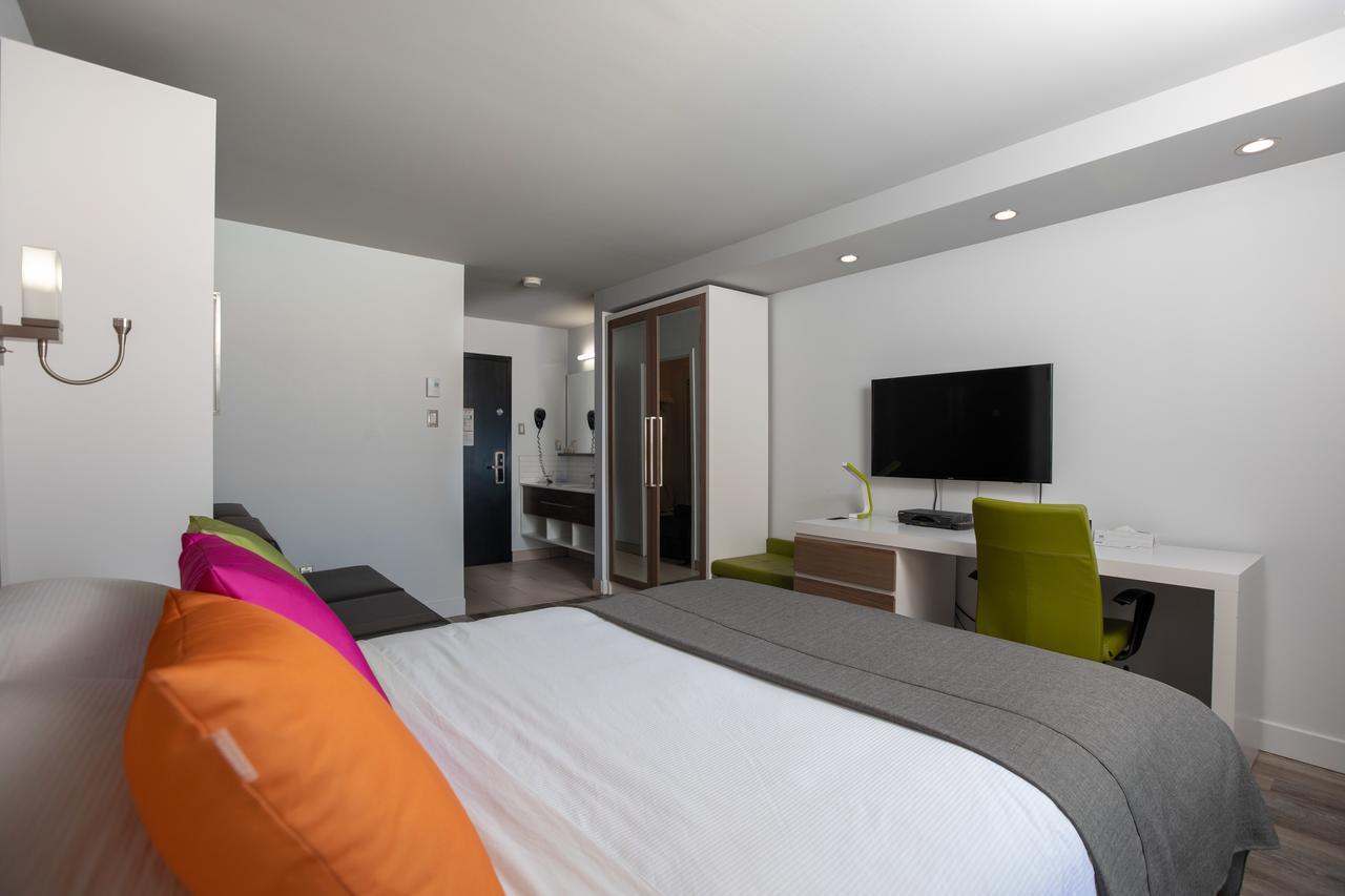 Hotel V Гатино Экстерьер фото
